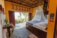 ak-bol-yoga-retreat-eco